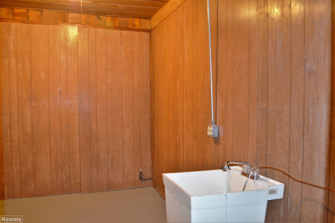 24651 Harrison Street Harrison, MI 48045 - Photo 15 of 19