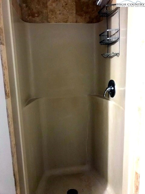 694 Don Hayes Road Boone, NC 28607 - Photo 20 of 25 Gallery Image 20