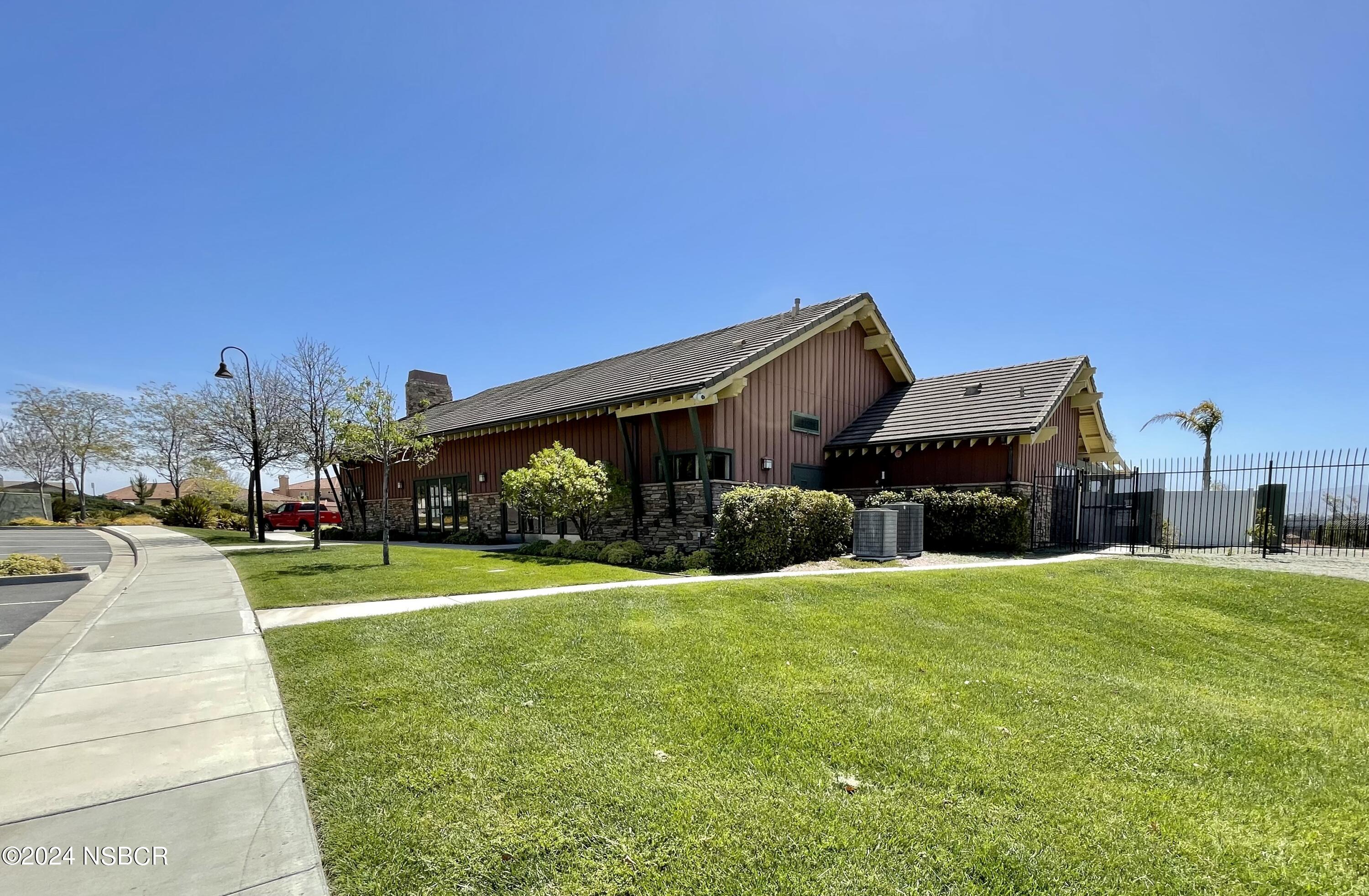 723 Voyager Road Lompoc, CA 93436 - Photo 28 of 34 31-008_002_Community Amenities