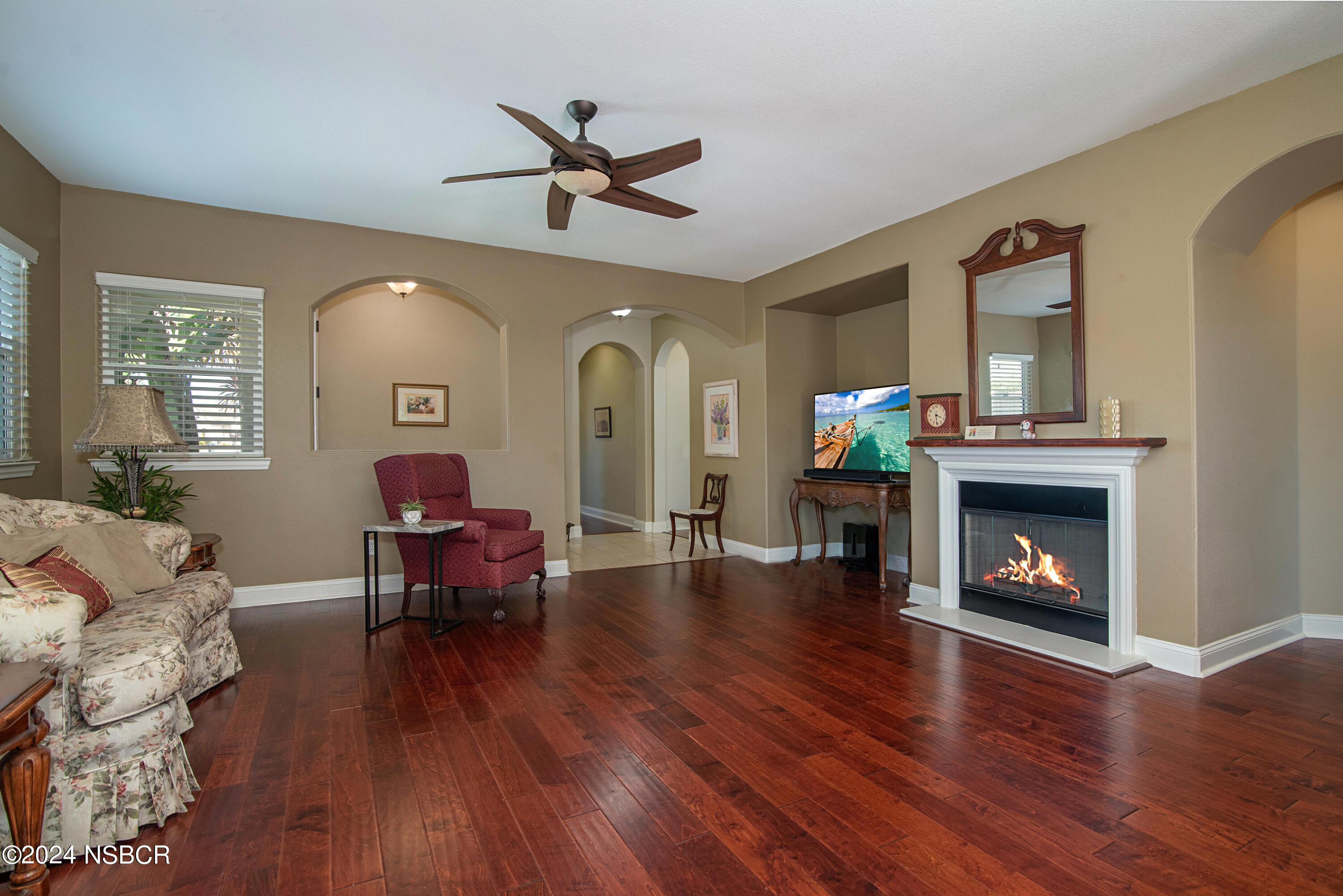 723 Voyager Road Lompoc, CA 93436 - Photo 5 of 34 06-zKKP_3576 copy