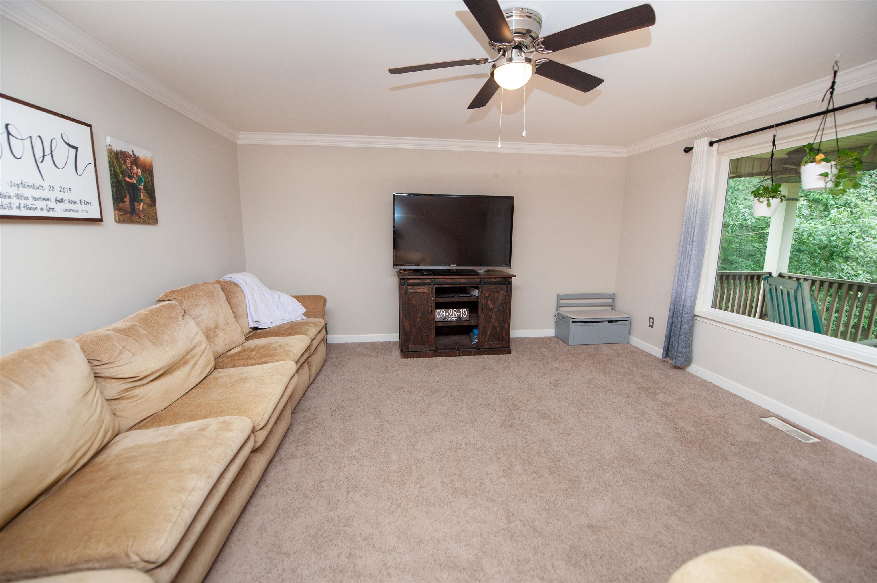 4988 Highway 14 Landrum, SC 29356 - Photo 4 of 43