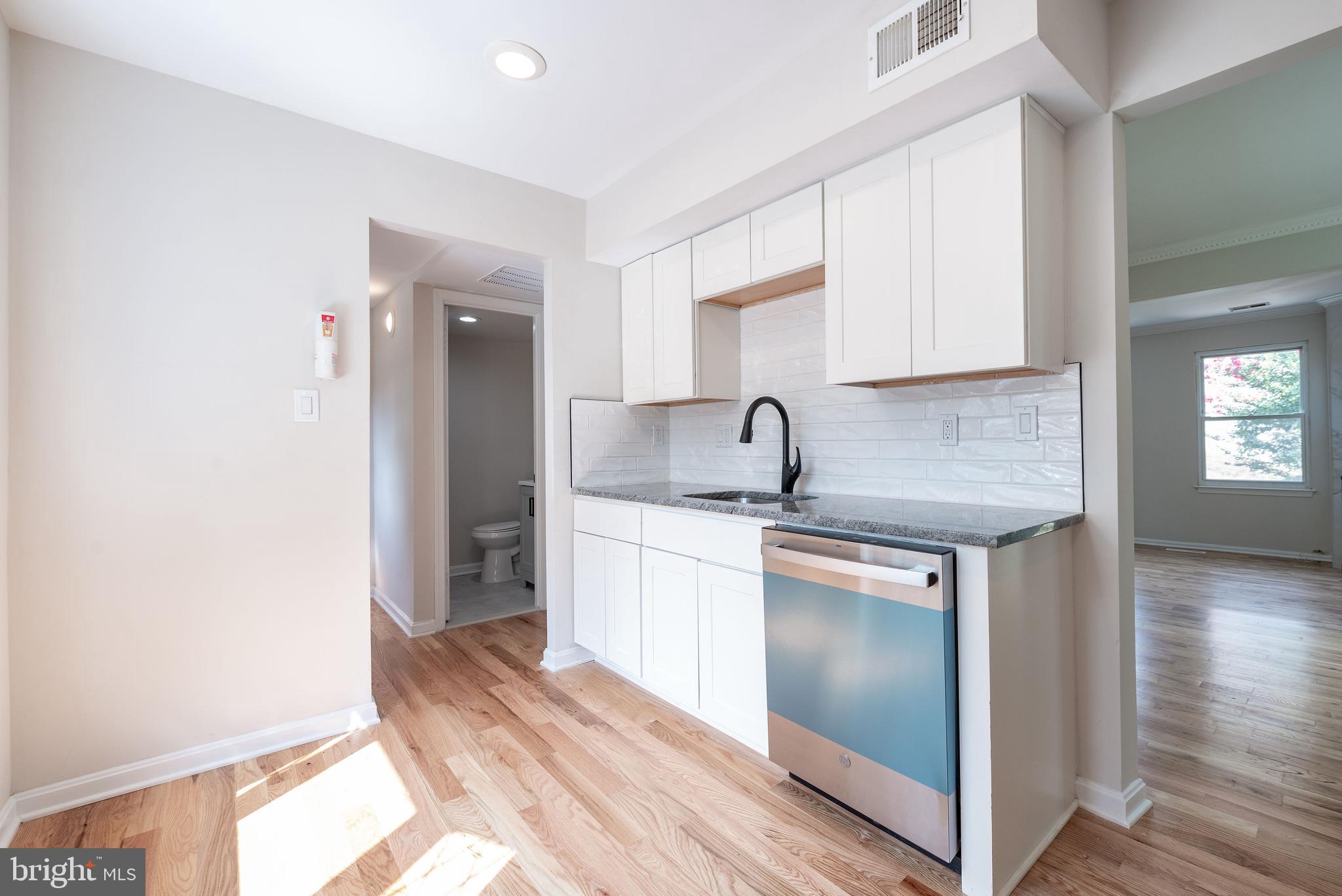 6921 Scotch Drive Laurel, MD 20707 - Photo 8 of 28