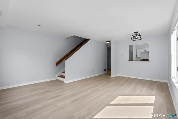 $389,000 | 115 Flax Hill Road, Unit 6, Norwalk, CT 06854