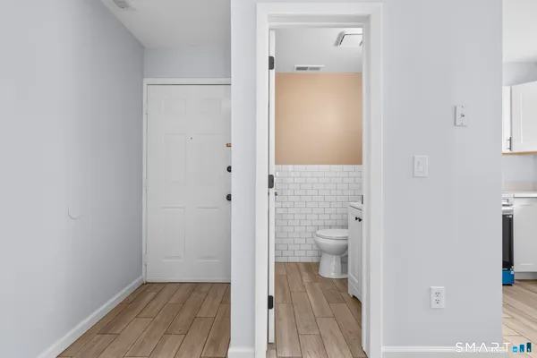 $389,000 | 115 Flax Hill Road, Unit 6, Norwalk, CT 06854