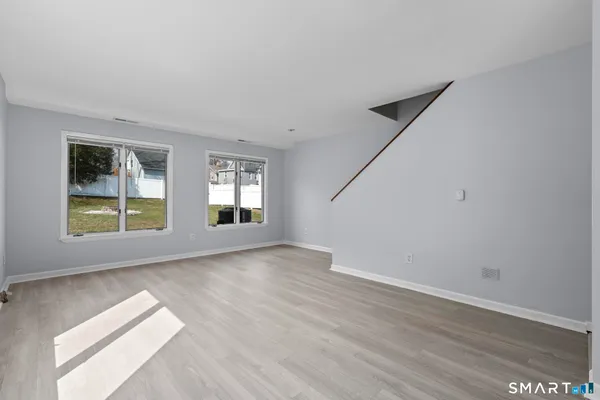 $389,000 | 115 Flax Hill Road, Unit 6, Norwalk, CT 06854