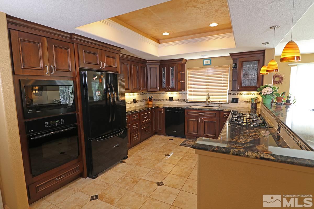 14240 Via Contento Court Reno, NV 89511 - Photo 10 of 24 Photo 10