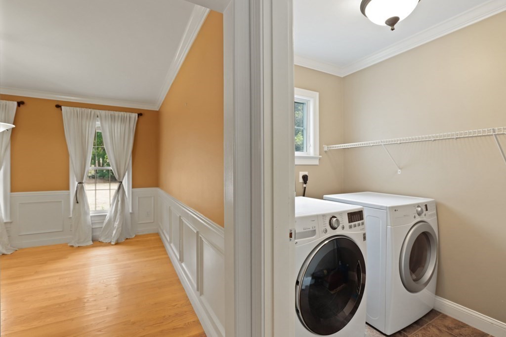 211 Bailey Street Canton, MA 02021 - Photo 20 of 40 Gallery Image 20