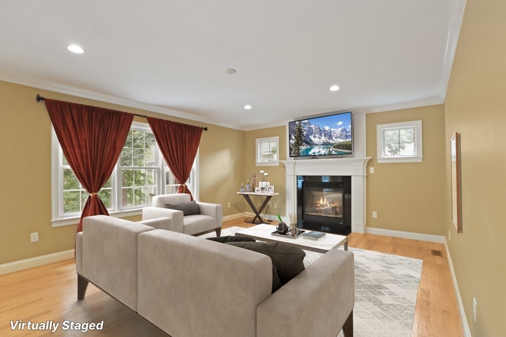 211 Bailey Street Canton, MA 02021 - Photo 5 of 40 Gallery Image 5