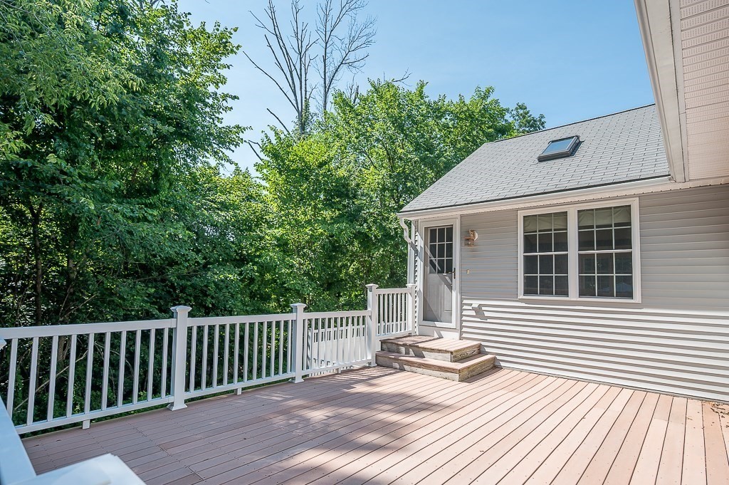 78 Darnell Road Worcester, MA 01606 - Photo 19 of 42