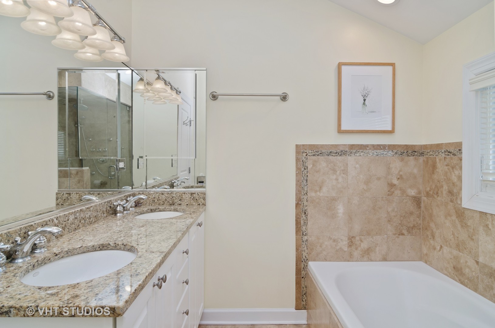 Undisclosed Address Chicago, IL 60618 - Photo 13 of 27