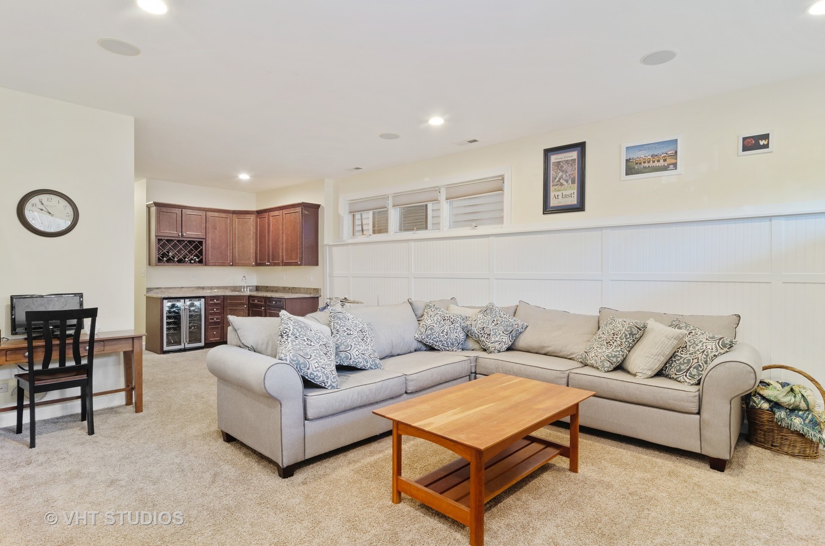 Undisclosed Address Chicago, IL 60618 - Photo 18 of 27