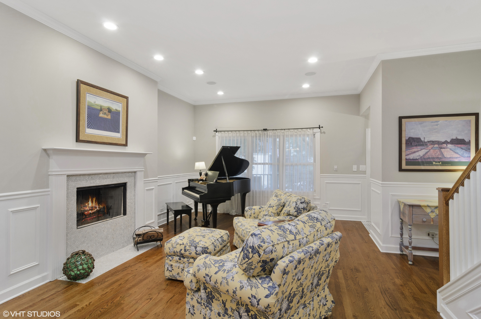 Undisclosed Address Chicago, IL 60618 - Photo 3 of 27