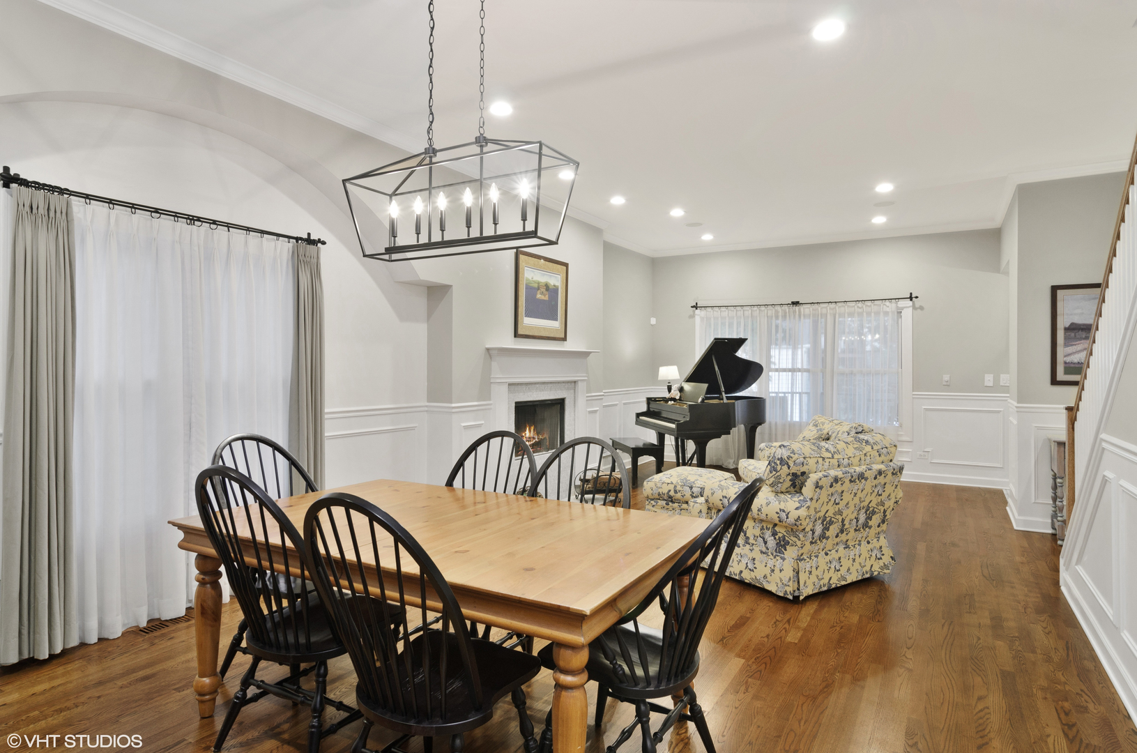 Undisclosed Address Chicago, IL 60618 - Photo 4 of 27