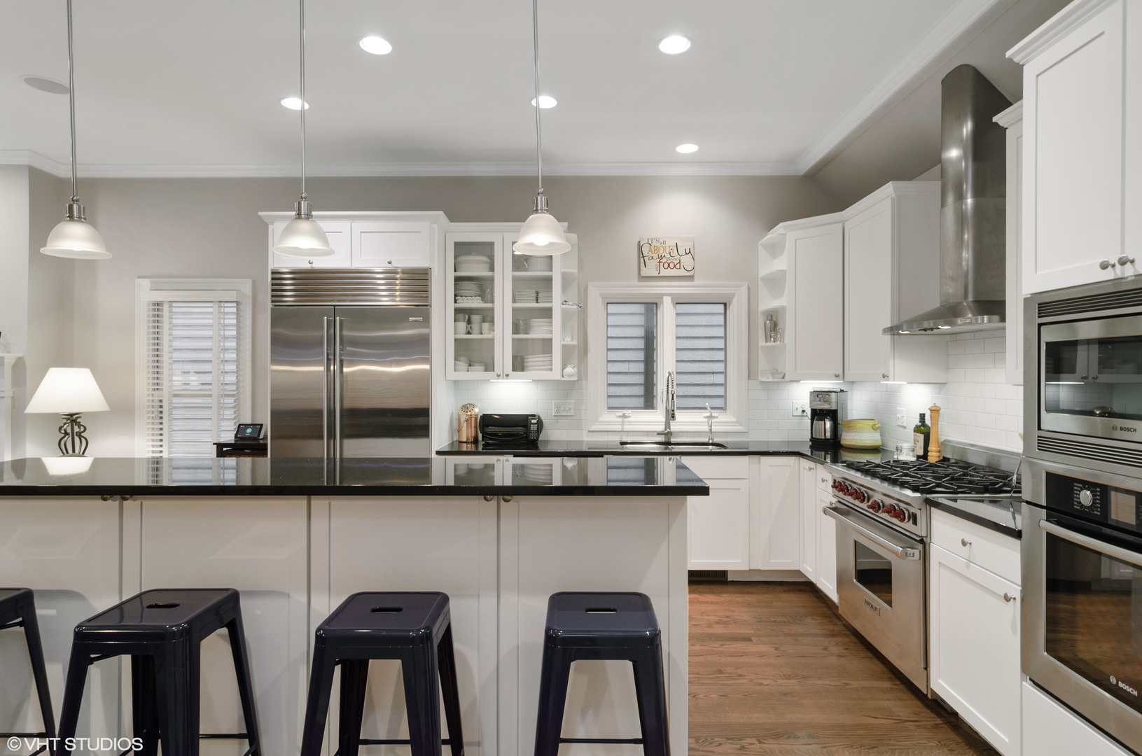 Undisclosed Address Chicago, IL 60618 - Photo 5 of 27