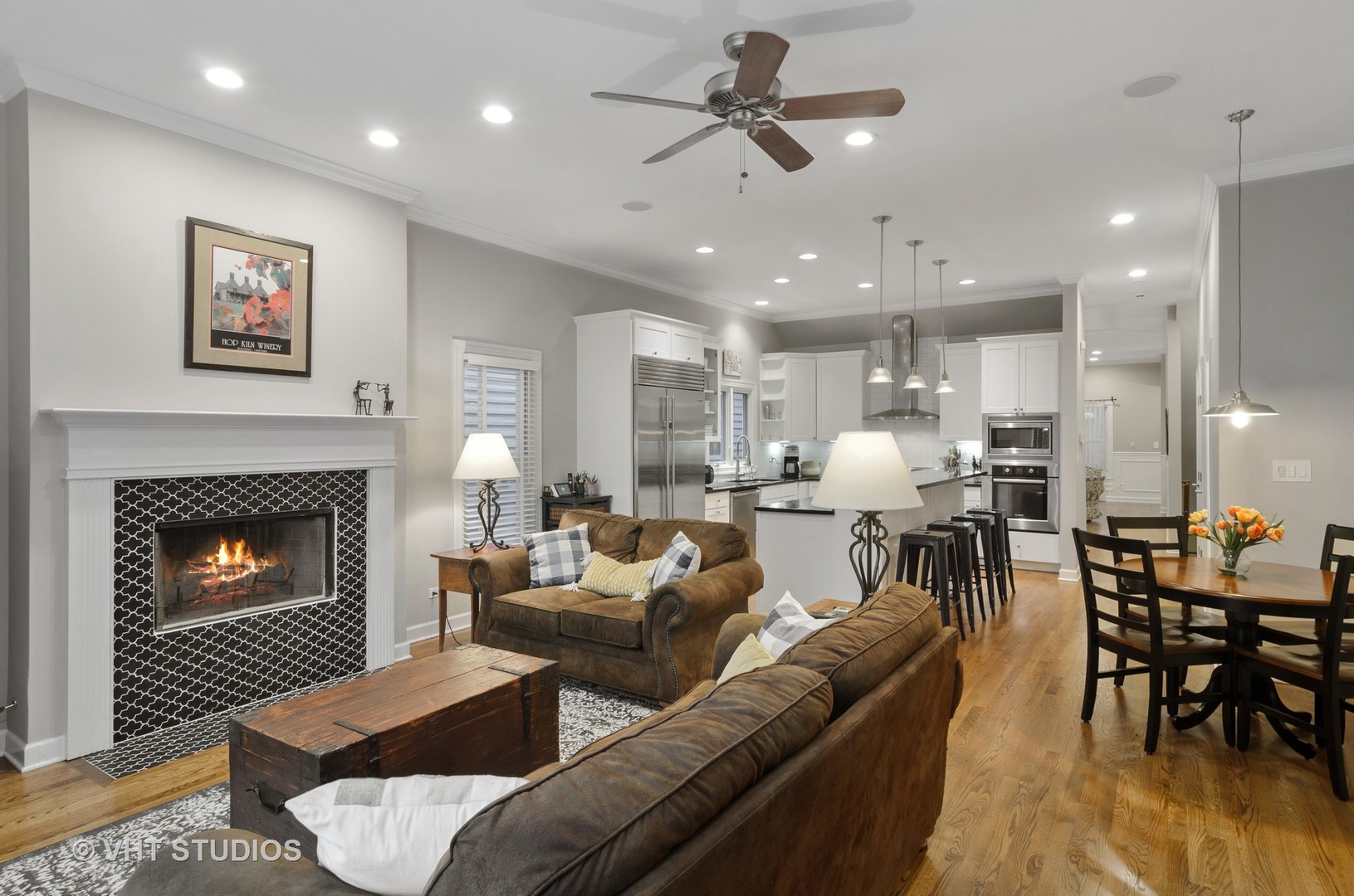 Undisclosed Address Chicago, IL 60618 - Photo 9 of 27