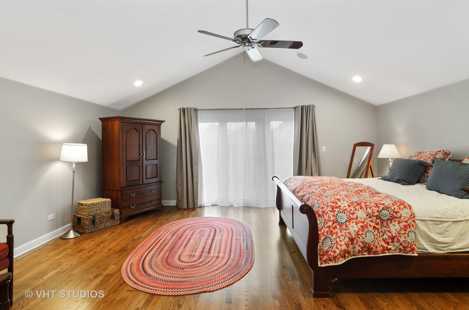 Undisclosed Address Chicago, IL 60618 - Photo 10 of 27