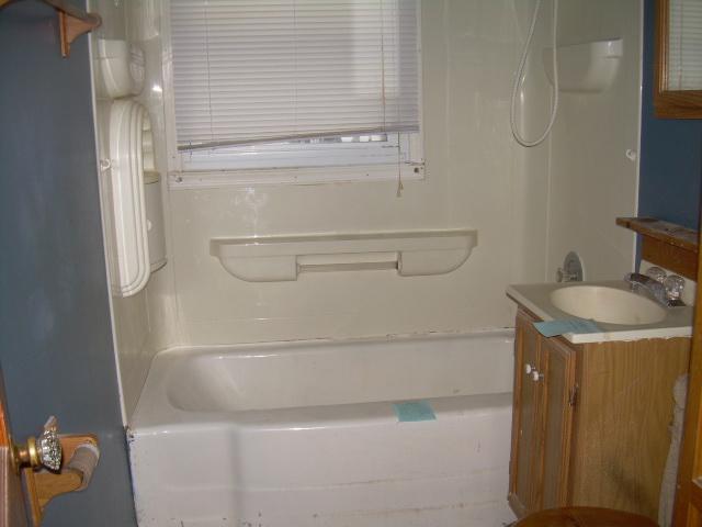 328 Derrer Road Columbus, OH 43204 - Photo 3 of 3 Gallery Image 3