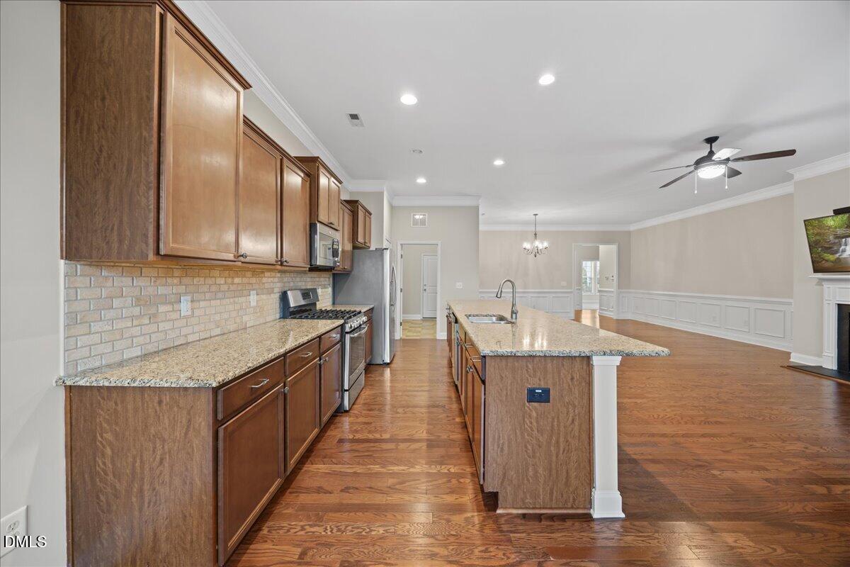 7601 Oakberry Drive Raleigh, NC 27616 - Photo 15 of 37 17-2A1A9394