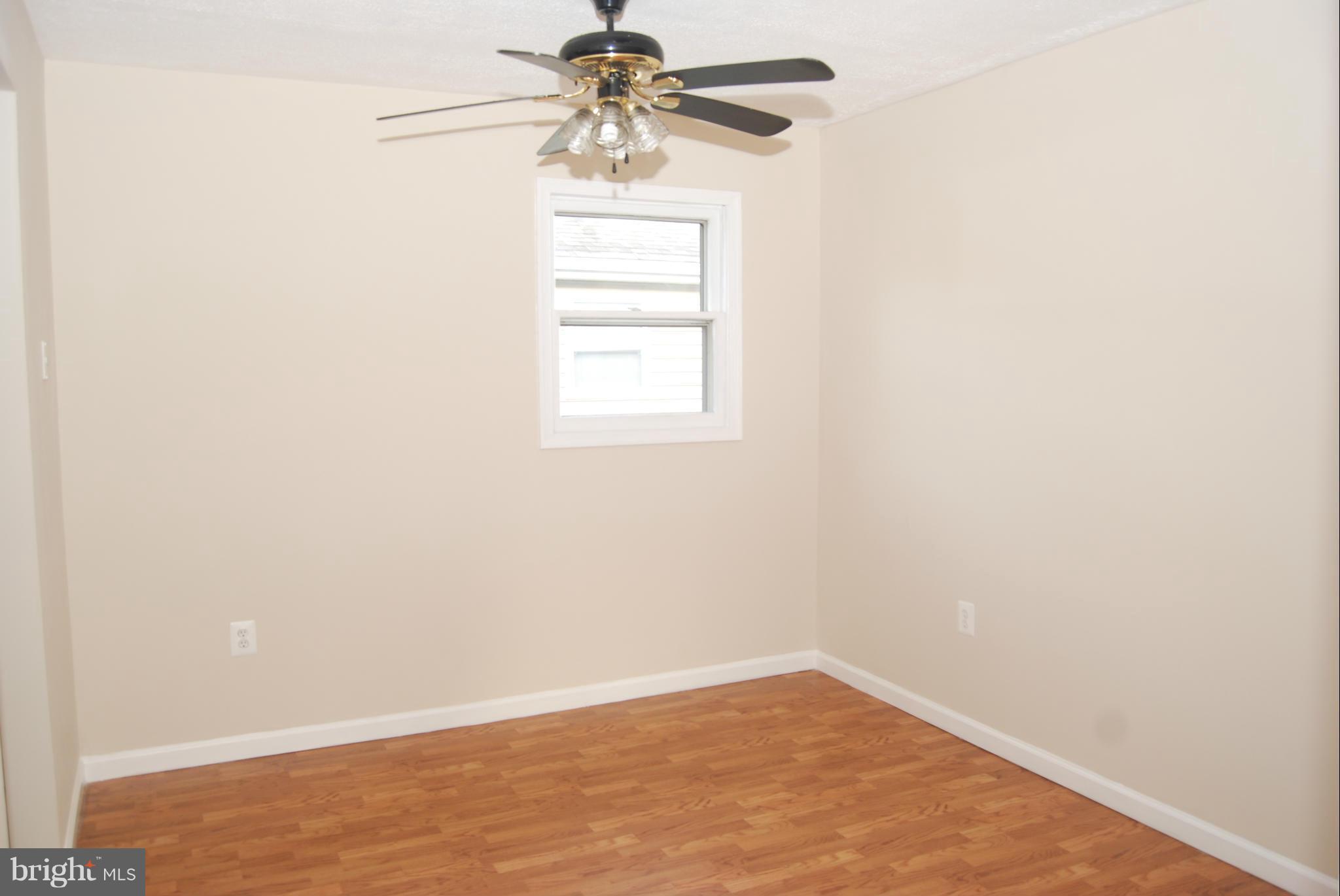 1426 Columbia Beach Road Shady Side, MD 20764 - Photo 7 of 23 Dining Room