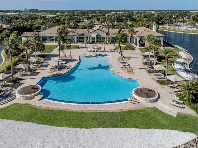 $619,000 | 244 Maraviya Boulevard, Nokomis, FL 34275
