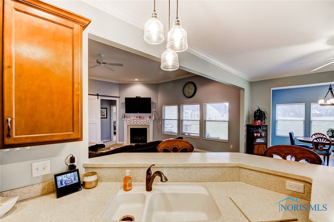 116 Riverside Drive Maumee, OH 43537 - Photo 14 of 36 Gallery Image 14