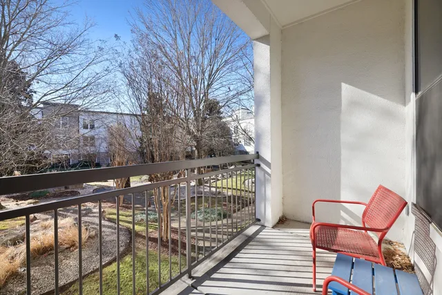 $448,900 | 2600 Hillsboro Pike, Unit 204, Nashville, TN 37212