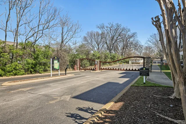 $448,900 | 2600 Hillsboro Pike, Unit 204, Nashville, TN 37212