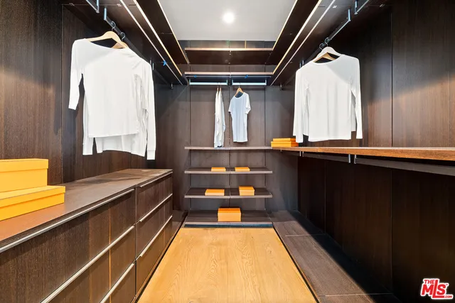 $5,750,000 | 8732 Rangely Avenue, West Hollywood, CA 90048