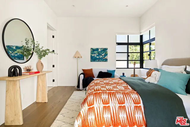 $5,750,000 | 8732 Rangely Avenue, West Hollywood, CA 90048