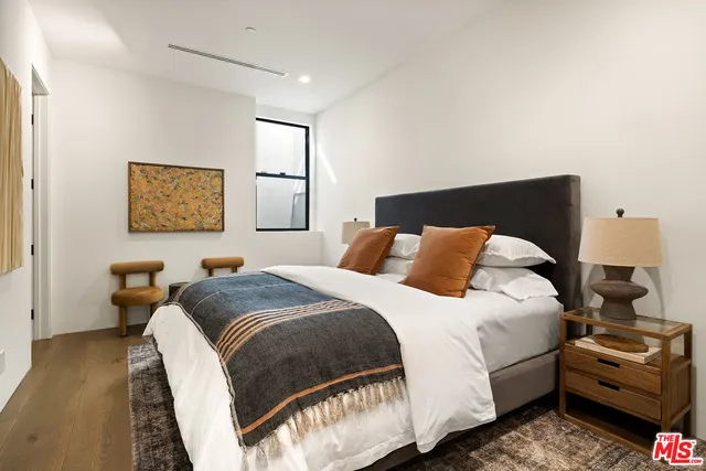 $5,750,000 | 8732 Rangely Avenue, West Hollywood, CA 90048