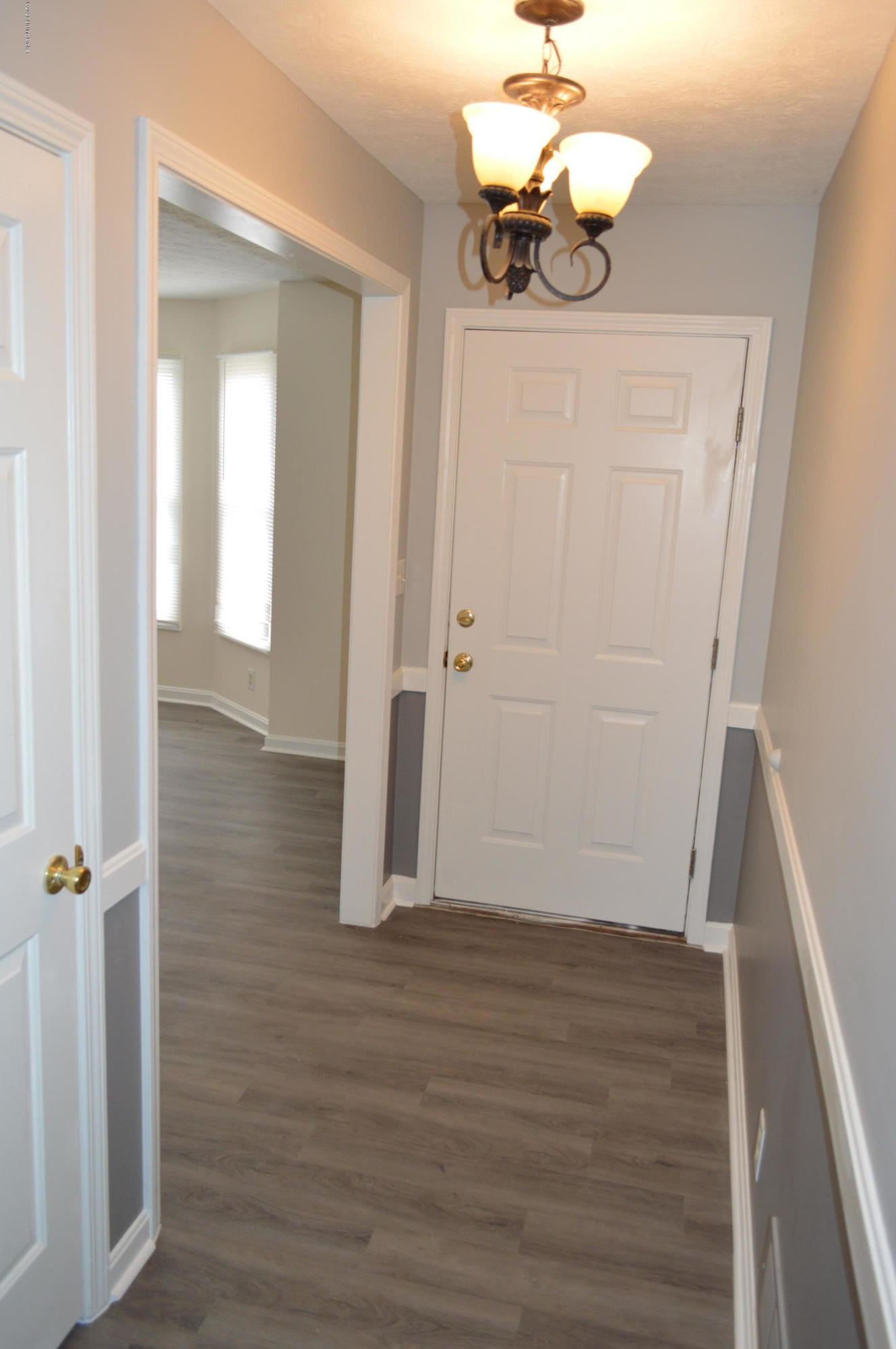 2308 Willow Reed Road La Grange, KY 40031 - Photo 22 of 27 Foyer