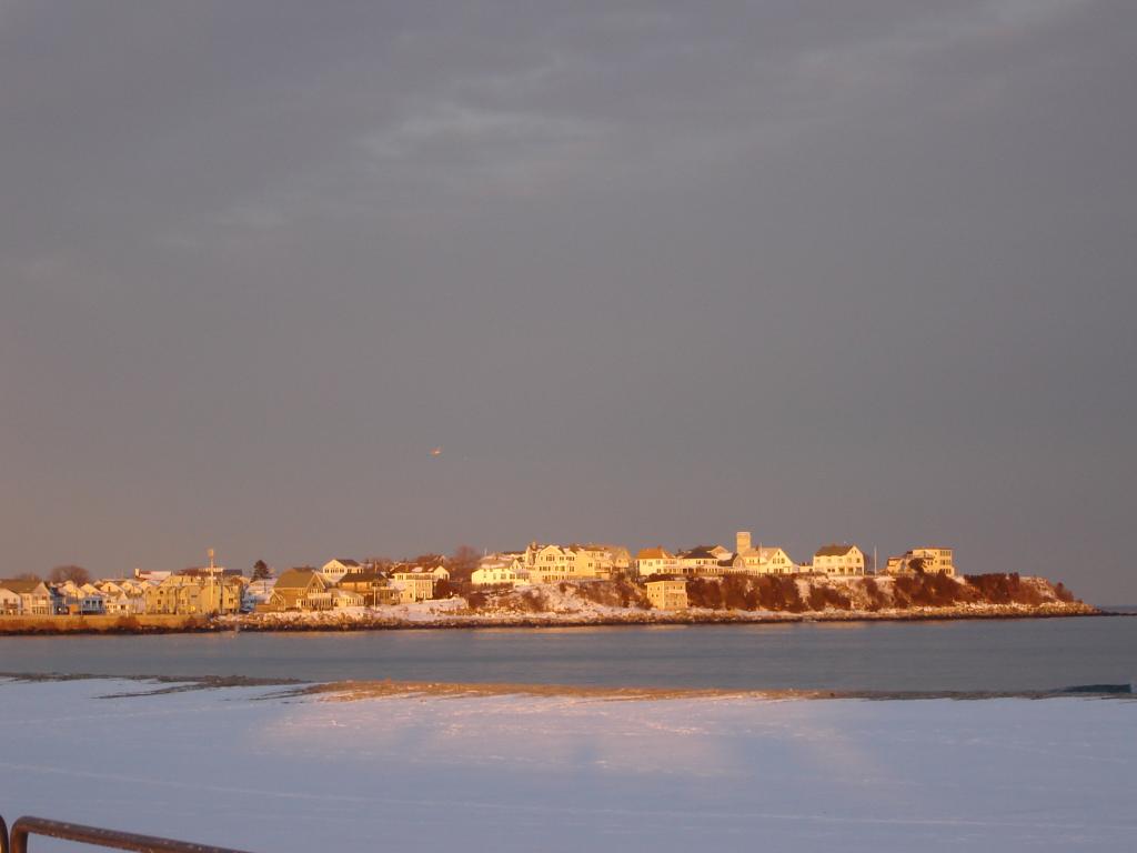 703 Ocean Boulevard, Unit 305 Hampton, NH 03842 - Photo 2 of 15