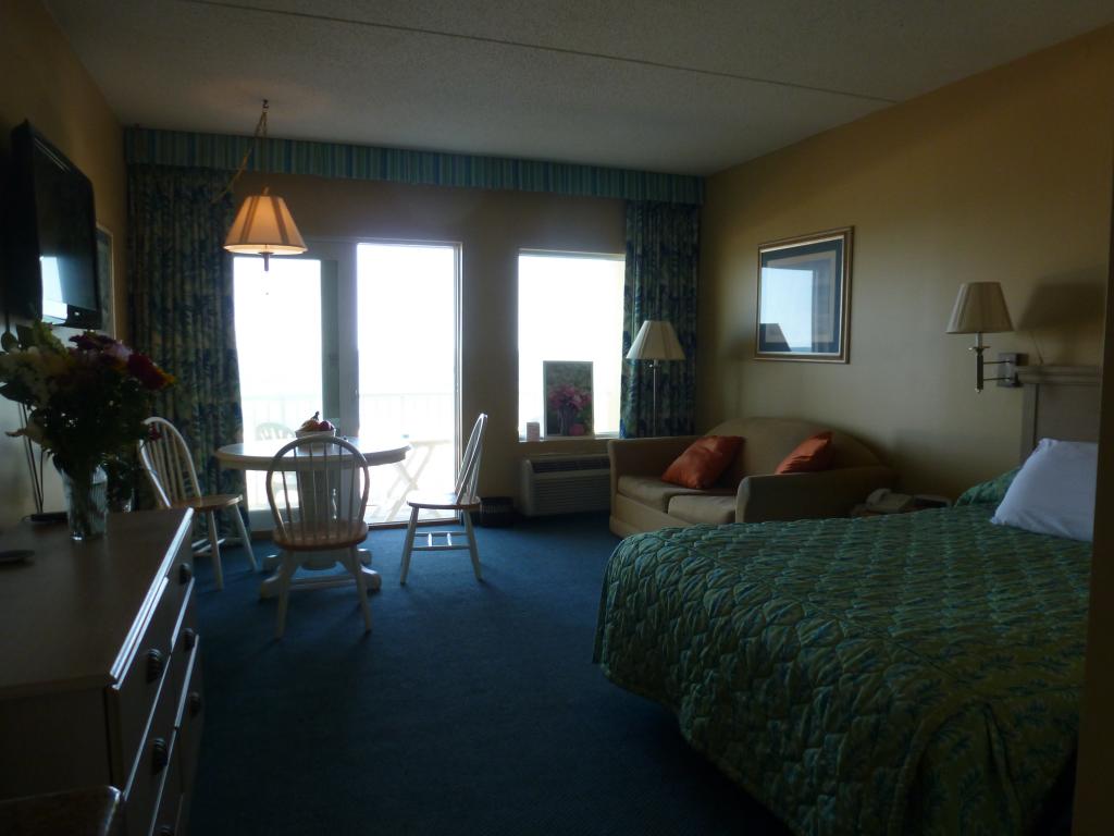 703 Ocean Boulevard, Unit 305 Hampton, NH 03842 - Photo 4 of 15