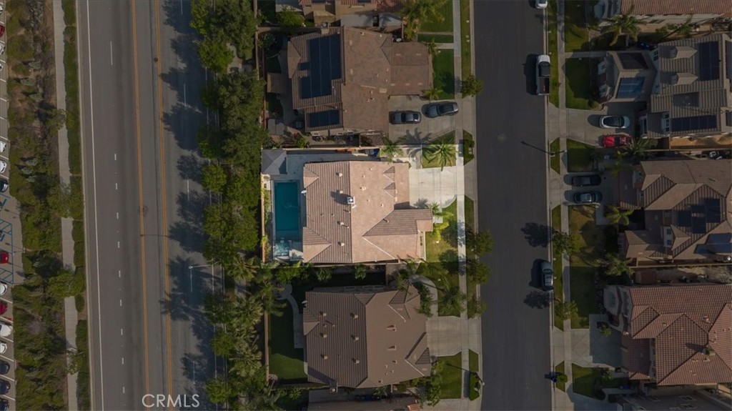 5448 Turin Way Fontana, CA 92336 - Photo 35 of 40 an aerial view of a house with a yard