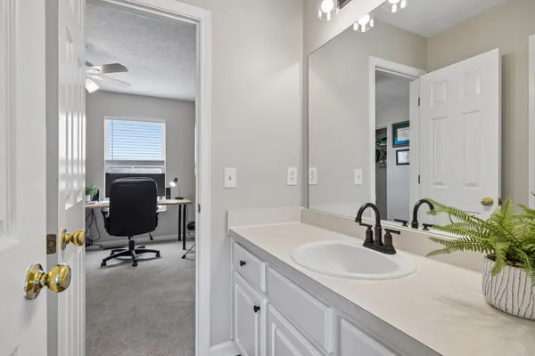 $429,000 | 7148 Commonwealth Circle, Nashville, TN 37221