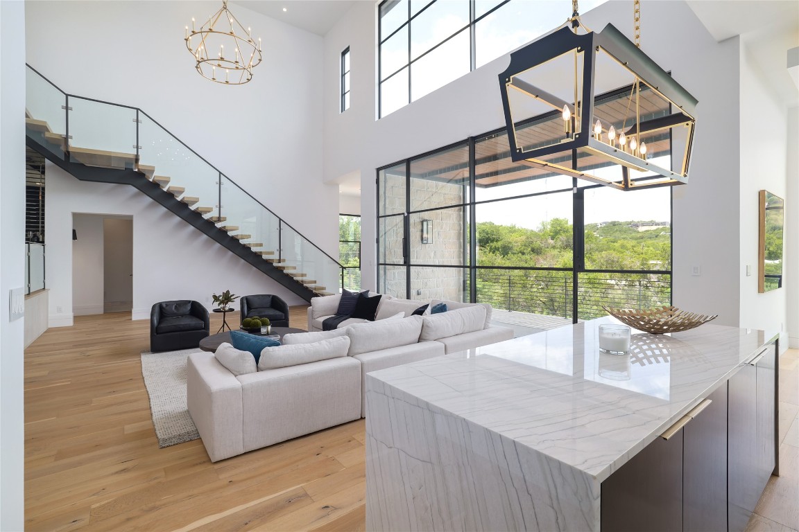 2701 Toro Canyon Road, Unit B Austin, TX 78746 - Photo 11 of 35