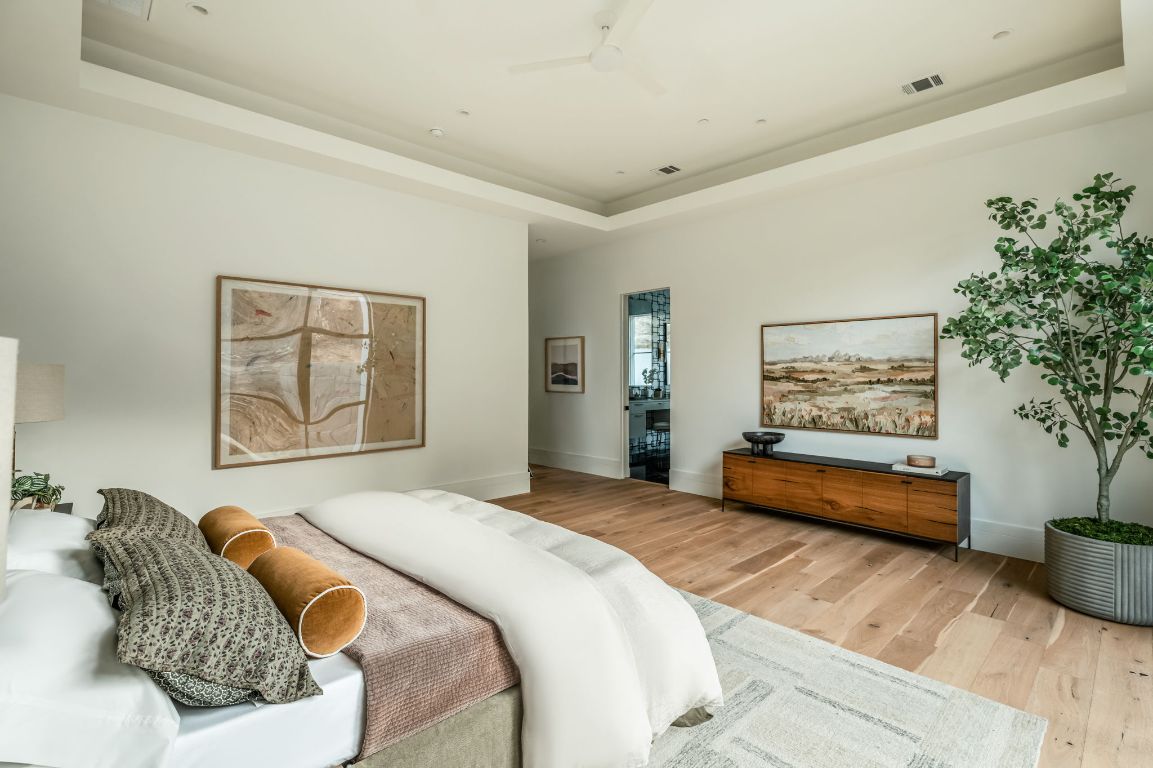 2701 Toro Canyon Road, Unit B Austin, TX 78746 - Photo 22 of 35