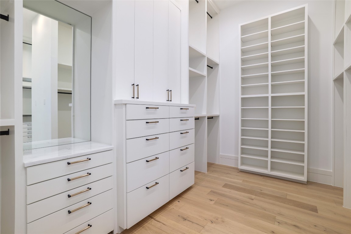 2701 Toro Canyon Road, Unit B Austin, TX 78746 - Photo 27 of 35