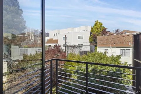 $1,995,000 | 3660 18th Street, San Francisco, CA 94110