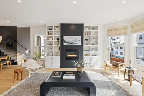 $1,995,000 | 3660 18th Street, San Francisco, CA 94110