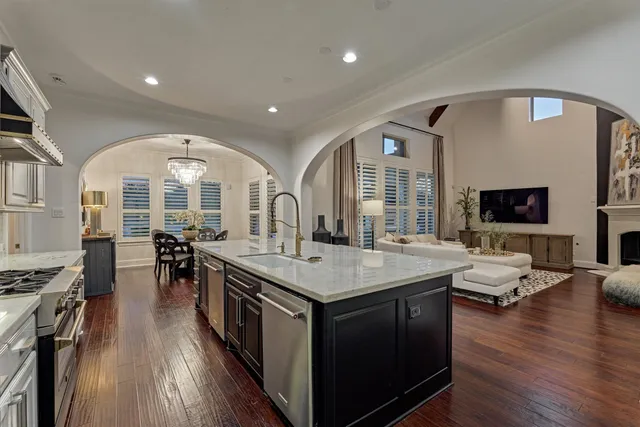 $1,575,000 | 39 Beacons Light Place, Tomball, TX 77375