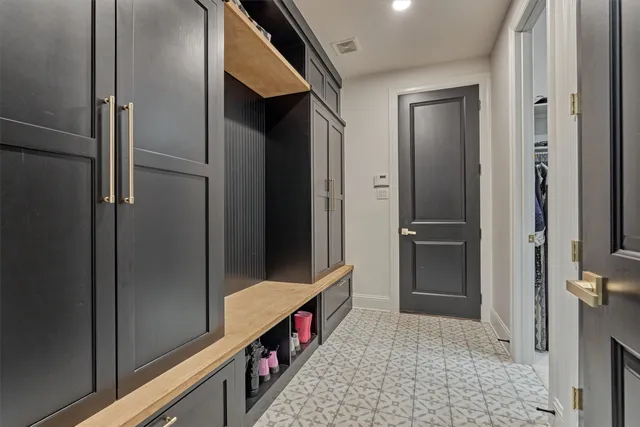 $1,575,000 | 39 Beacons Light Place, Tomball, TX 77375