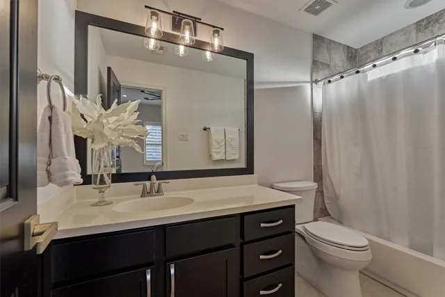 $1,575,000 | 39 Beacons Light Place, Tomball, TX 77375