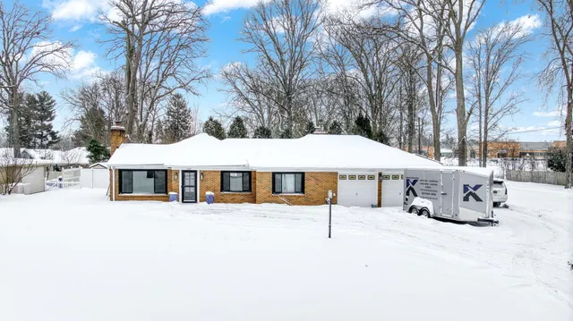 $255,000 | 1127 South Brown Street, Jackson, MI 49203