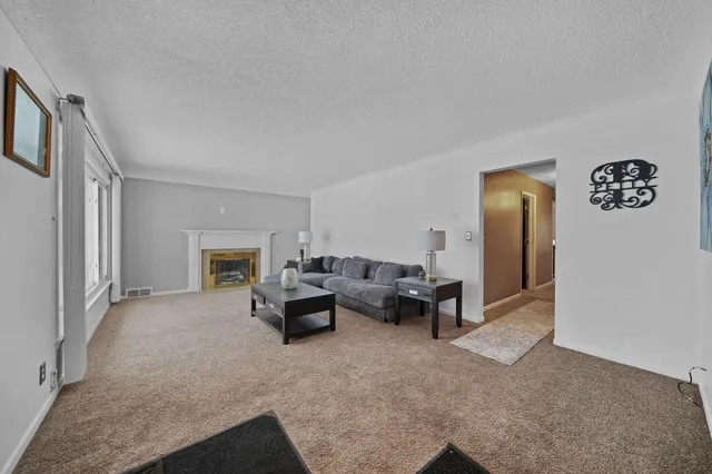 $255,000 | 1127 South Brown Street, Jackson, MI 49203