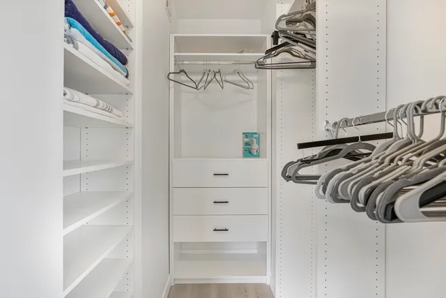 $6,000 | 1931 Northeast 2nd Street, Unit 301, Deerfield Beach, FL 33441