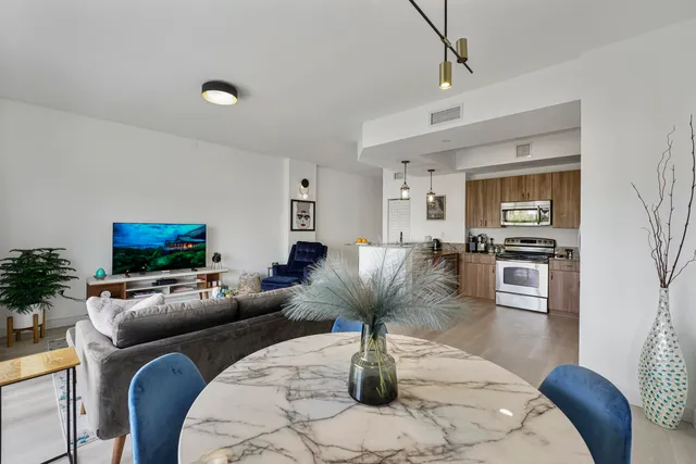 $6,000 | 1931 Northeast 2nd Street, Unit 301, Deerfield Beach, FL 33441