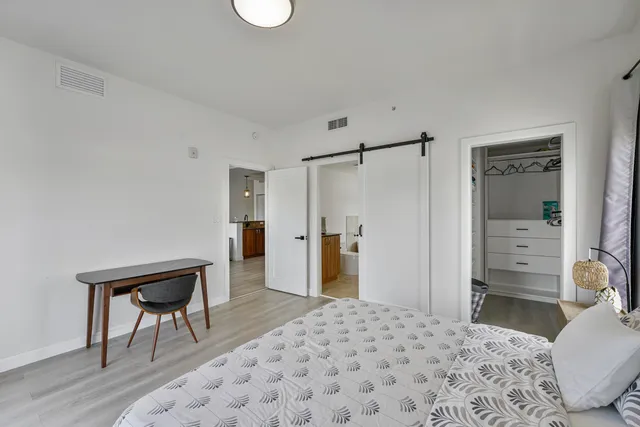 $6,000 | 1931 Northeast 2nd Street, Unit 301, Deerfield Beach, FL 33441