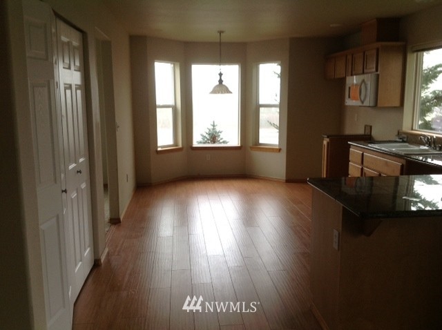 5100 Northeast 10th Place Renton, WA 98059 - Photo 5 of 8