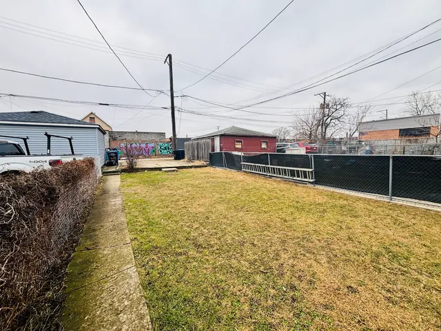 $179,000 | 2642 South Sacramento Avenue, Chicago, IL 60623